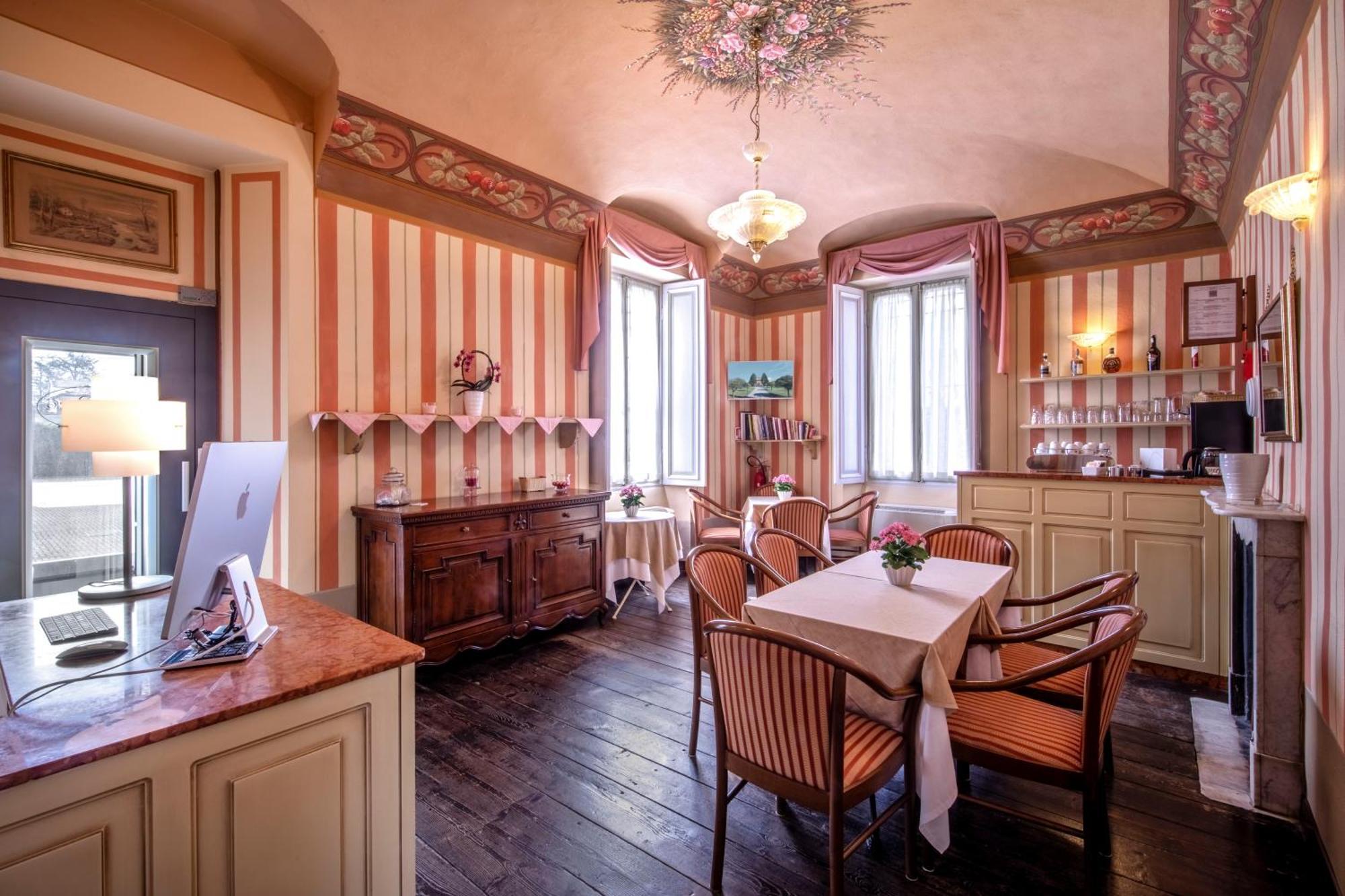 Hotel Villa Liberty Pontecurone Ngoại thất bức ảnh