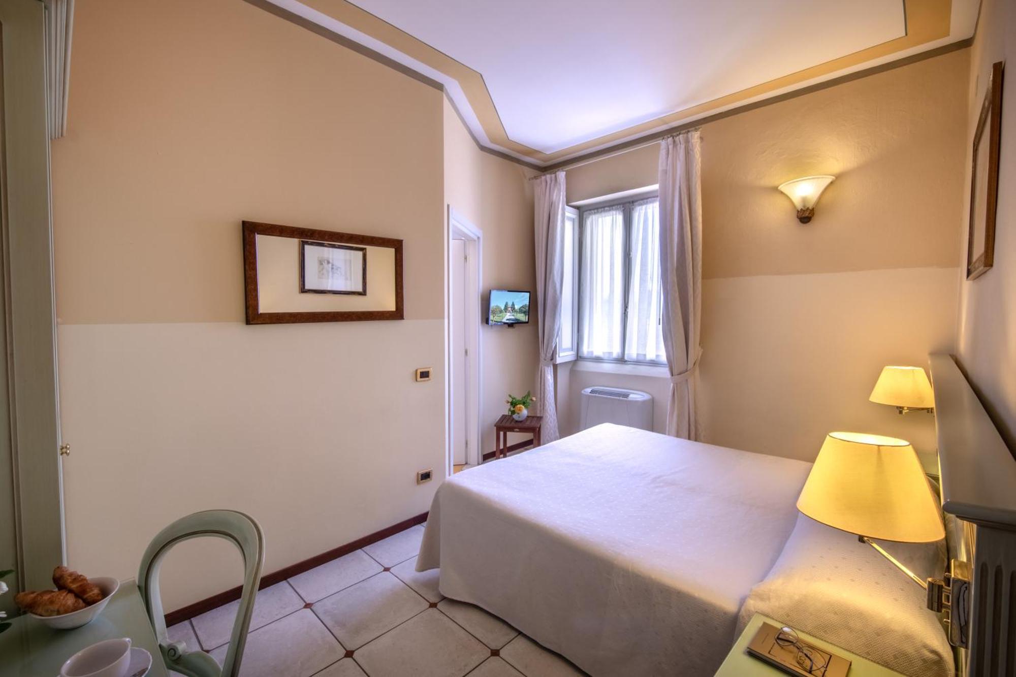 Hotel Villa Liberty Pontecurone Ngoại thất bức ảnh
