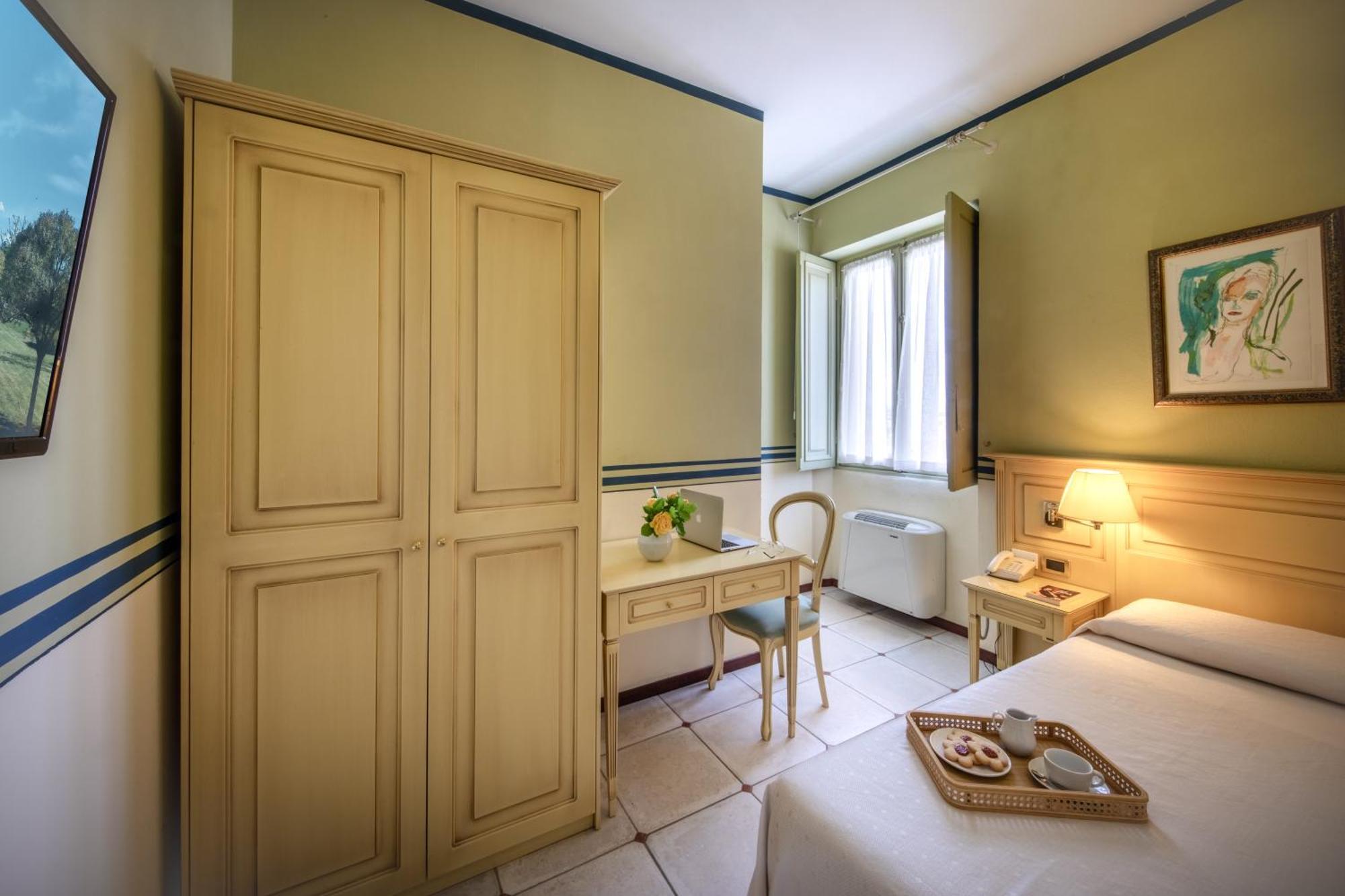 Hotel Villa Liberty Pontecurone Ngoại thất bức ảnh