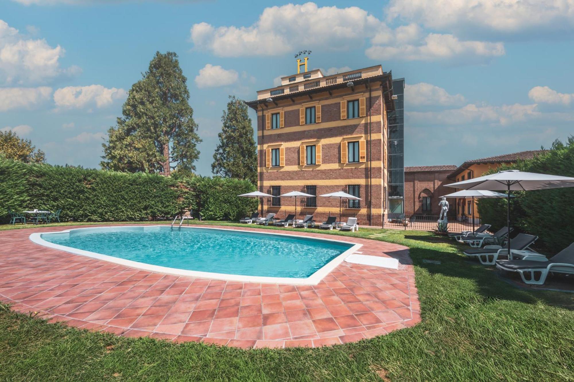 Hotel Villa Liberty Pontecurone Ngoại thất bức ảnh